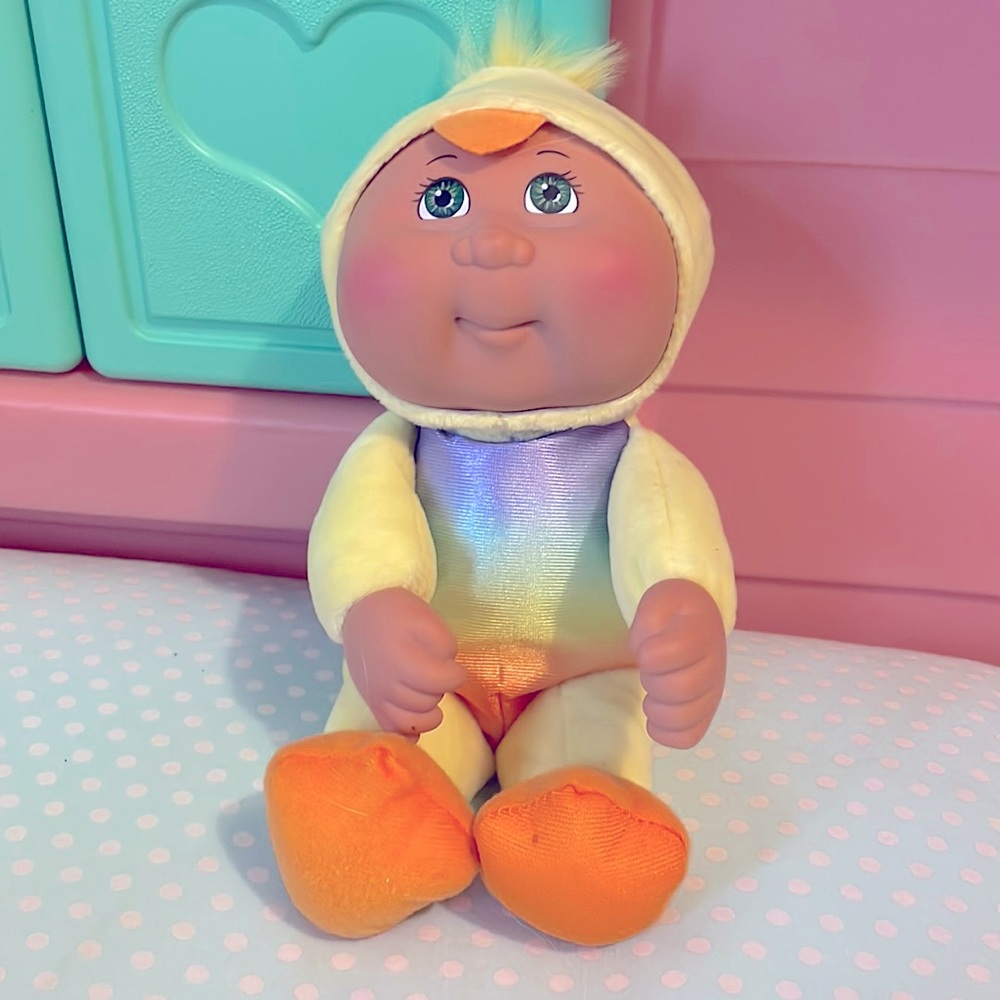 2020 Cabbage Patch Kids Cuties, Rainbow Garden Collection - Lennon Chick